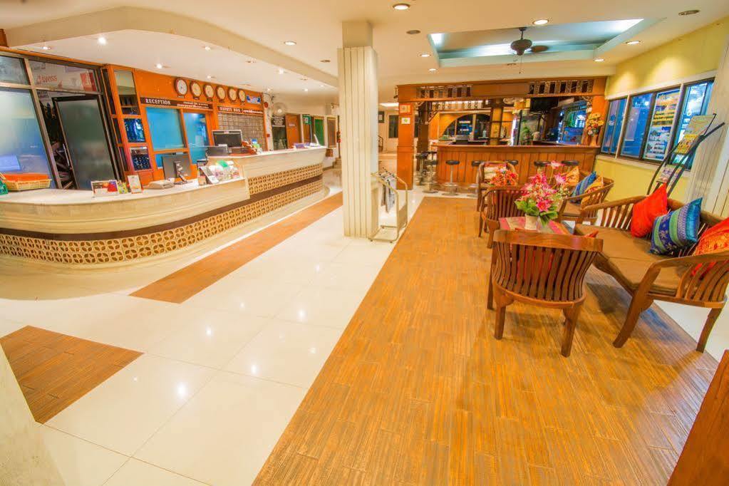 Boss Suites Pattaya Exterior foto